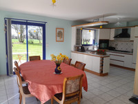 Maison à vendre à Châtelaudren-Plouagat, Côtes-d'Armor - 369.500 € - photo 4