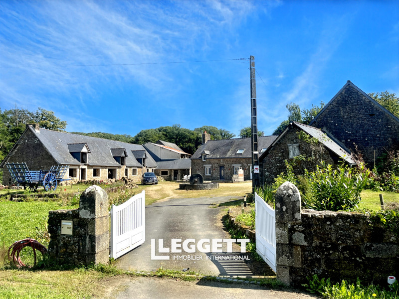 Maison 5 pièce(s), CHAMPÉON