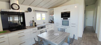 Chalet à vendre à Aure sur Mer, Calvados - 119.900 € - photo 2