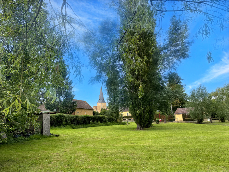 French property for sale in Saint-Cosme-en-Vairais, Sarthe - €363,500 - photo 9