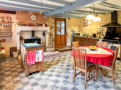French property for sale in Poursac, Charente - €324,995 - photo 3