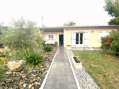 Maison à vendre à Ambleville, Charente, Poitou-Charentes, avec Leggett Immobilier