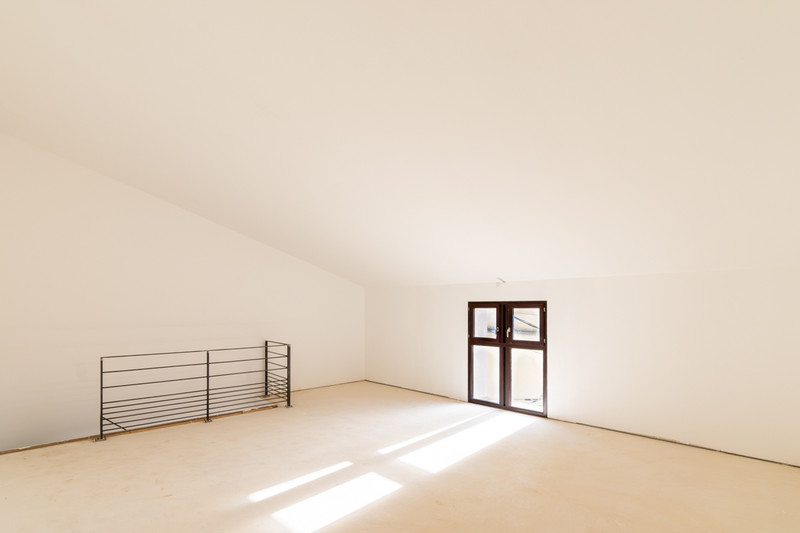 French property for sale in Sérignan, Hérault - €192,000 - photo 5