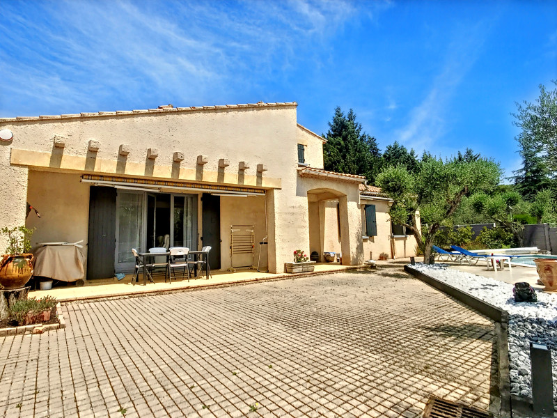 Propriété à vendre à Les Angles, Gard - 530 000 €