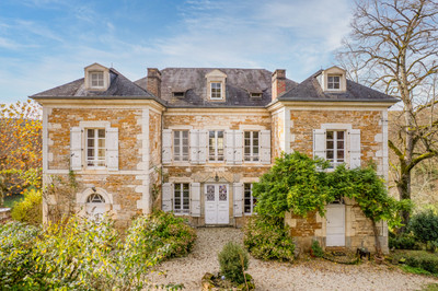 Propriété à vendre à Martel, Lot - 775 000 €