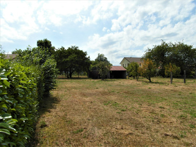 Terrain à vendre à Mézières-sur-Issoire, Haute-Vienne, Limousin, avec Leggett Immobilier