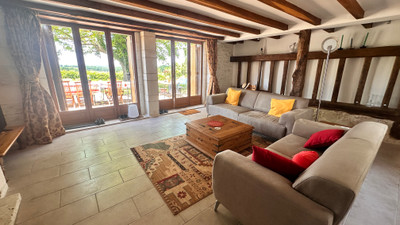 French property for sale in Douchapt, Dordogne - €283,550 - photo 2