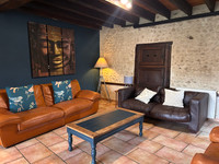 Propriété à vendre à Les Essards, Charente - 285 000 € - photo n°4