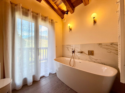 Ski property for sale in Courchevel Le Praz - €5,950,000 - photo 7