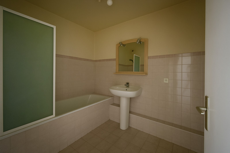 French property for sale in Nice, Alpes-Maritimes - €365,000 - photo 6