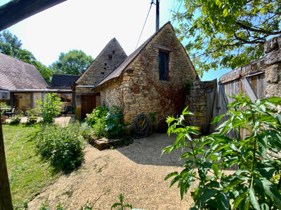 French property for sale in La Chapelle-Aubareil, Dordogne - €265,960 - photo 12