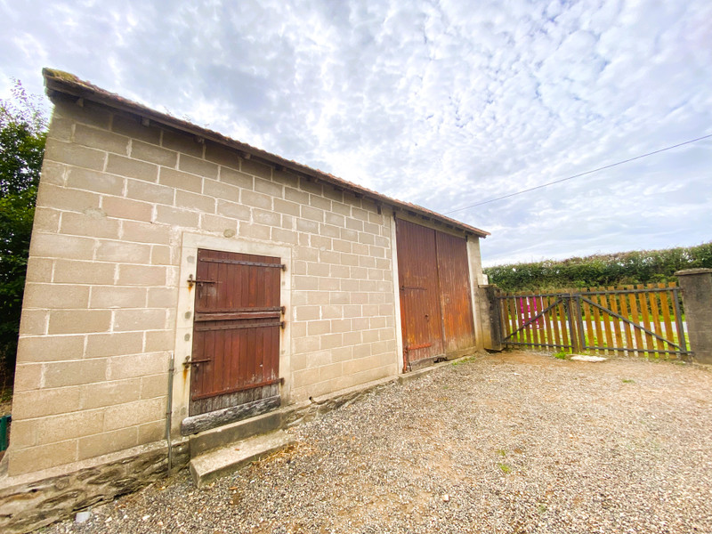 French property for sale in Saint-Maur, Cher - €88,000 - photo 9