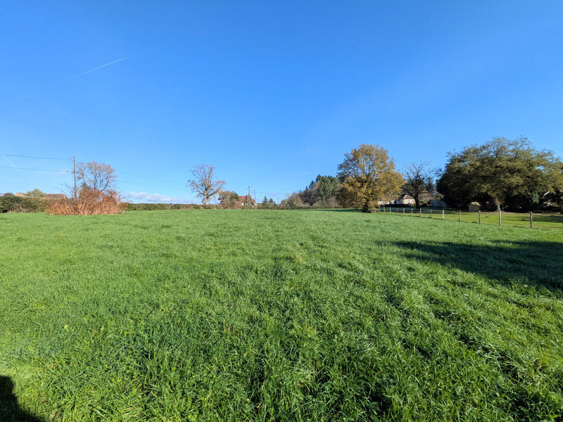 French property for sale in Saint-Yrieix-la-Perche, Haute-Vienne - €56,000 - photo 4
