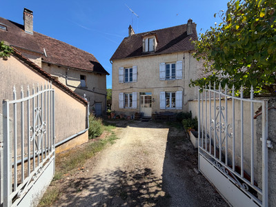 Maison à vendre à Cherveix-Cubas, Dordogne, Aquitaine, avec Leggett Immobilier