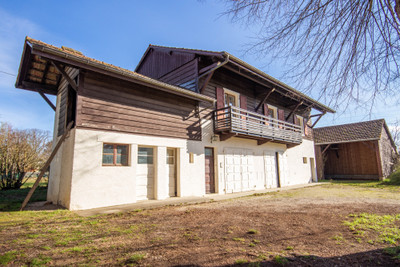 Maison à vendre à Chens-sur-Léman, Haute-Savoie, Rhône-Alpes, avec Leggett Immobilier