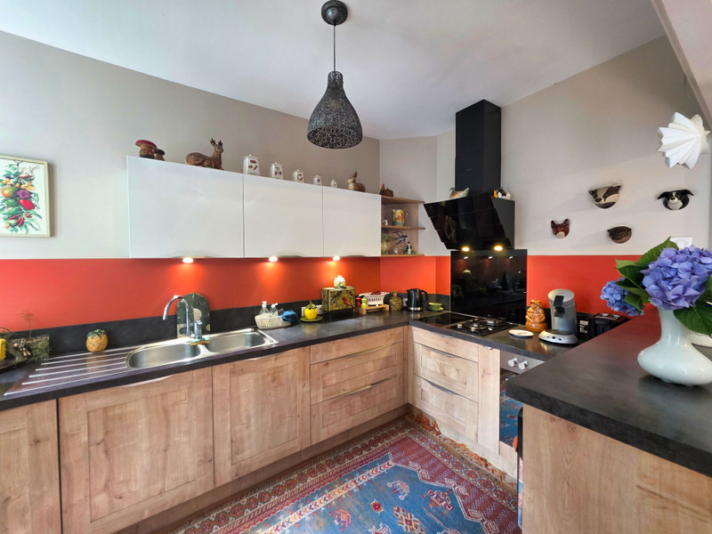 French property for sale in Brigueuil, Charente - €598,000 - photo 4