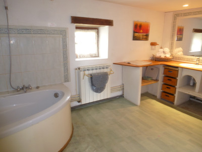 French property for sale in Bussière-Dunoise, Creuse - €109,000 - photo 10
