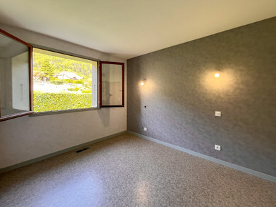 French property for sale in Lathuile, Haute-Savoie - €529,000 - photo 1