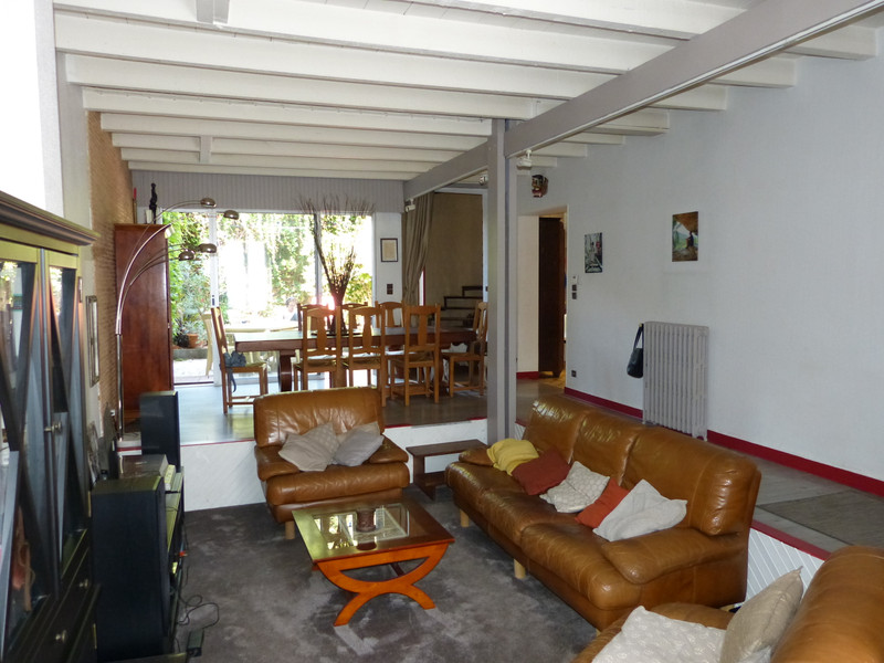 French property for sale in Sainte-Foy-la-Grande, Gironde - €176,550 - photo 2