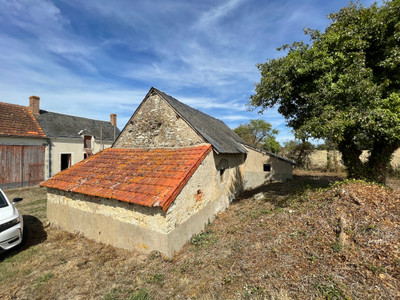 French property for sale in Saint-Hilaire-en-Lignières, Cher - €61,600 - photo 2