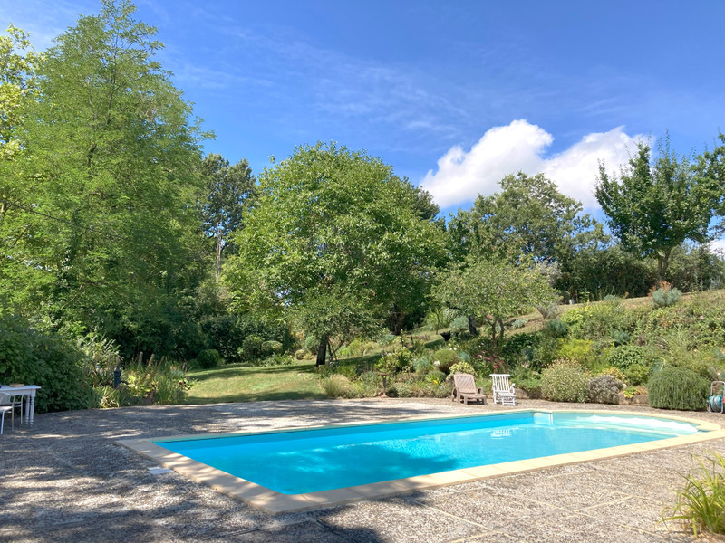 French property for sale in L'Isle-en-Dodon, Haute-Garonne - €470,400 - photo 2
