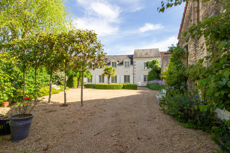 Maison à vendre à L'Île-Bouchard, Indre-et-Loire - 399.500 € - photo 1