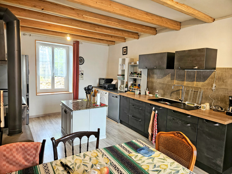 French property for sale in Le Chalard, Haute-Vienne - €139,990 - photo 1