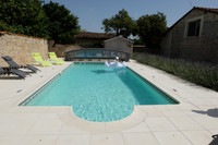 Maison à vendre à Mairé-Levescault, Deux-Sèvres - 450.500 € - photo 2