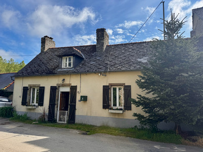 house for sale in Mayenne