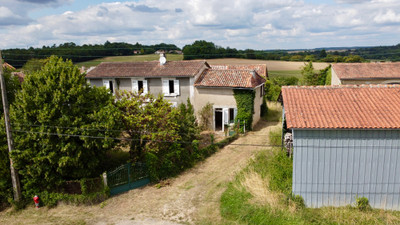 French property for sale in Yviers, Charente - €88,550 - photo 1