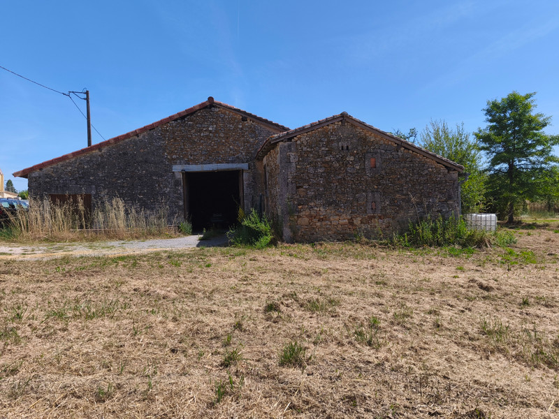 French property for sale in Grassac, Charente - €56,600 - photo 2