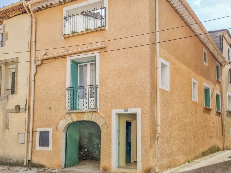 Maison à vendre à Hérépian, Hérault - 137.000 € - photo 1