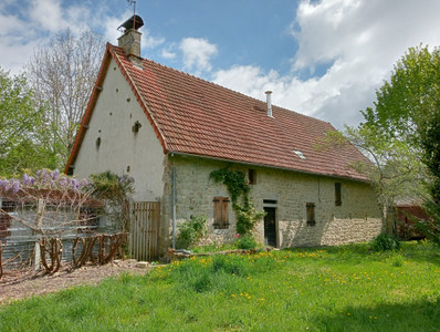 Chalet à vendre à Roche-le-Peyroux, Corrèze, Limousin, avec Leggett Immobilier