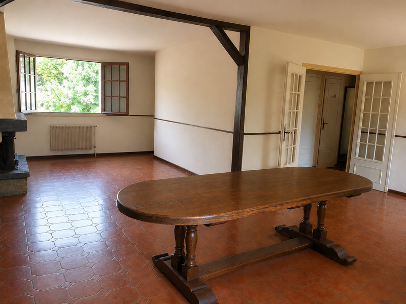 French property for sale in Semur-en-Auxois, Côte-d'Or - €255,000 - photo 4