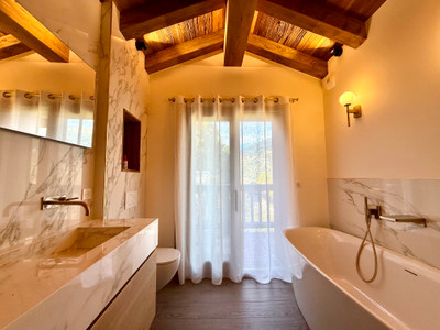 Ski property for sale in Courchevel Le Praz - €5,950,000 - photo 6