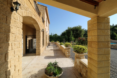 French property for sale in Uzès, Gard - €649,000 - photo 1