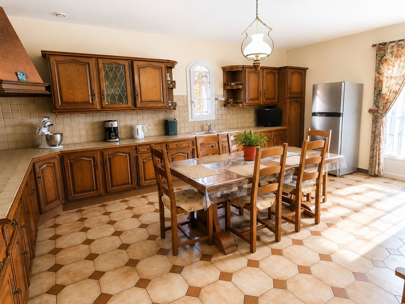 French property for sale in Négrondes, Dordogne - €450,000 - photo 4