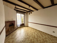 Maison à vendre à La Rochebeaucourt-et-Argentine, Dordogne - 31.600 € - photo 2
