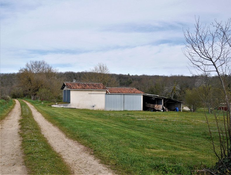French property for sale in La Rochebeaucourt-et-Argentine, Dordogne - &#8364;89,991 - photo 3