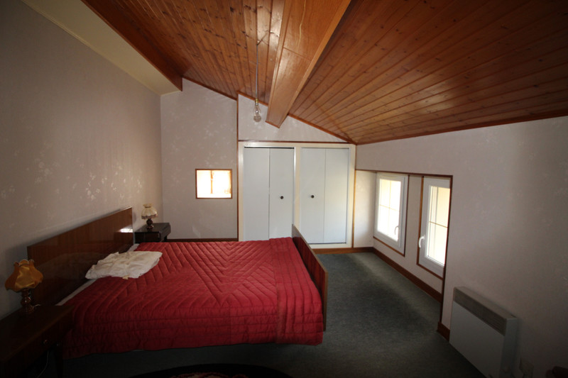 French property for sale in Bessé, Charente - €224,700 - photo 6