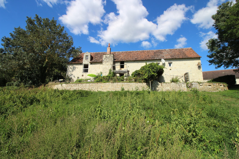 French property for sale in Cravant-les-Côteaux, Indre-et-Loire - photo 2