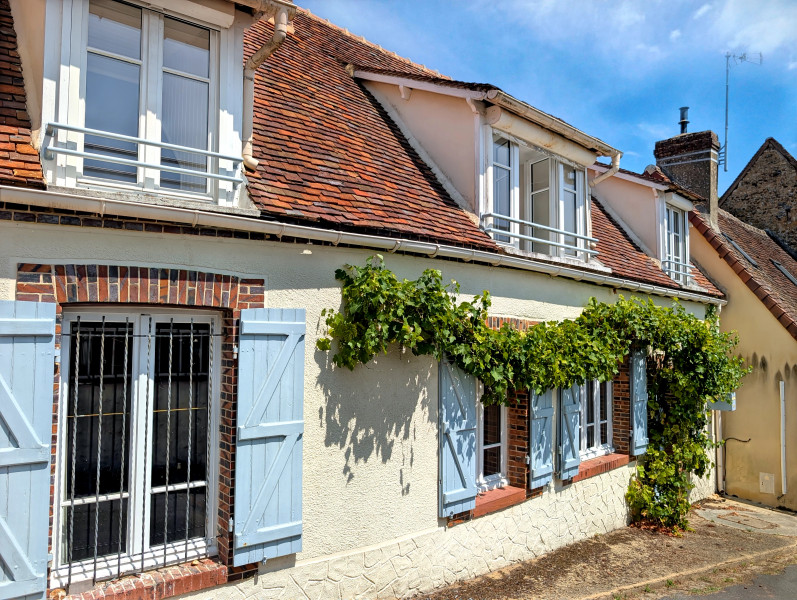 French property for sale in Rémalard en Perche, Orne - €250,000 - photo 0