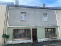 Maison à vendre à Saint-Georges-le-Gaultier, Sarthe - 72.600 € - photo 2