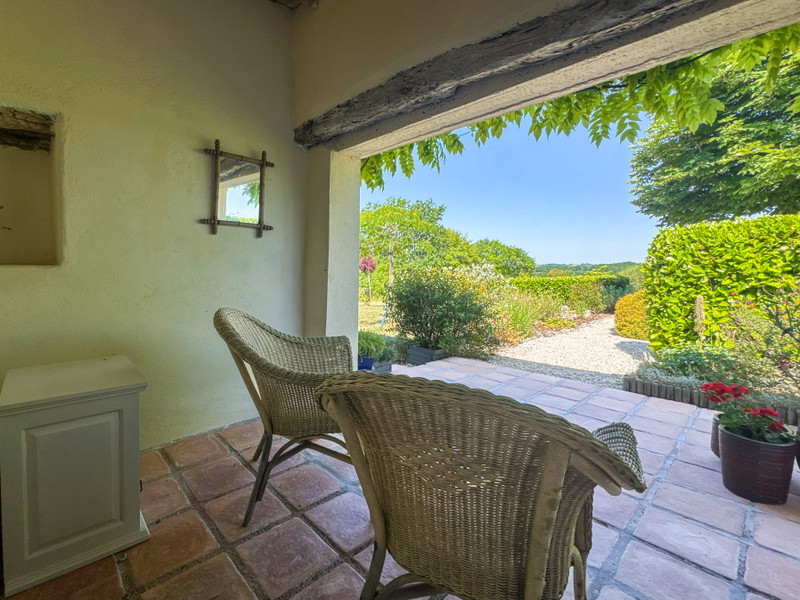 French property for sale in Montcuq-en-Quercy-Blanc, Lot - €150,000 - photo 3