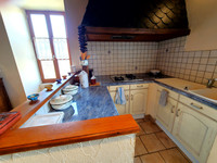 Maison à vendre à Ruffec, Charente - 235 400 € - photo 4