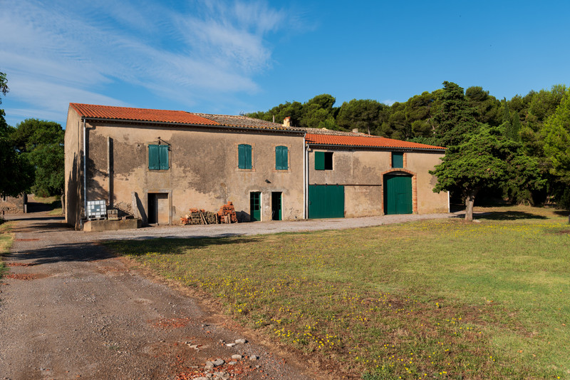 French property for sale in Lézignan-Corbières, Aude - &#8364;530,000 - photo 2