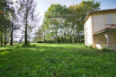 French property for sale in Pinel-Hauterive, Lot-et-Garonne - €365,700 - photo 8