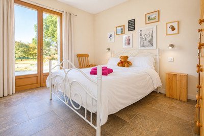 French property for sale in Laroque-des-Albères, Pyrénées-Orientales - €1,260,000 - photo 9