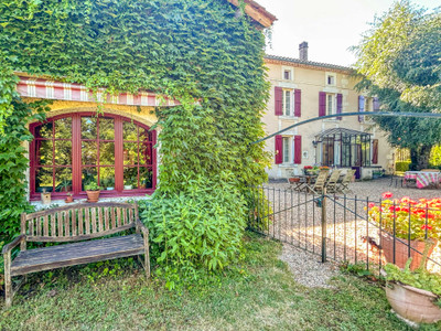 French property for sale in Montrem, Dordogne - €619,000 - photo 1