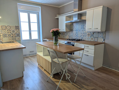 French property for sale in L'Isle-d'Espagnac, Charente - €229,000 - photo 1